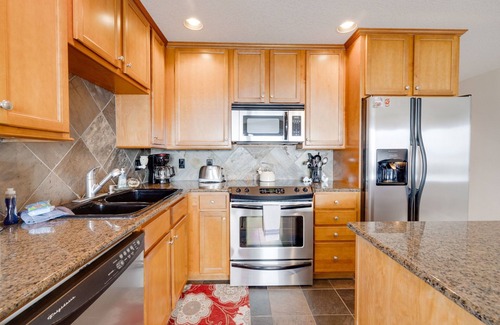 Rockaway Beach Apartment | Deja View Shell Yeah! Sandy toes and Ocean views, Beautiful Ocean views