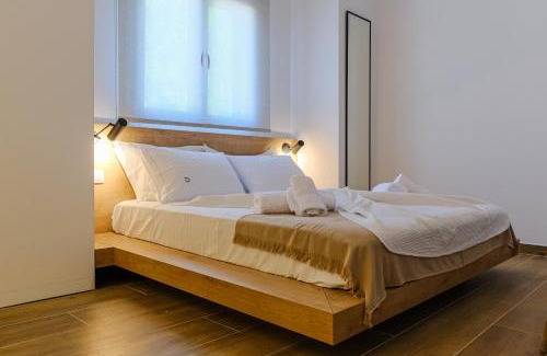 Kriopigi Villa | Explore Dekalo Seaside Villa - Family-Friendly Getaway