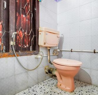 Guwahati House | Cozy Dekapara Airport Guest House with Spa & Pet-Friendly Perks
