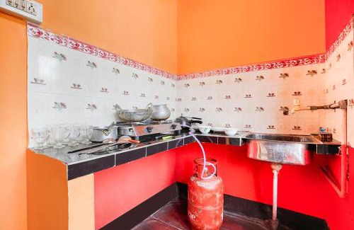 Guwahati House | Cozy Dekapara Airport Guest House with Spa & Pet-Friendly Perks