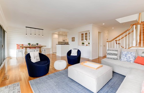 Del Mar Heights Apartment | Del Mar Beach Getaway - Guest Rated 10/10 with Ocean View