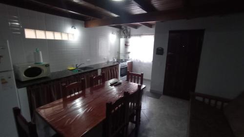 Miramar House | Family-Friendly Del Muelle: Guest Rated 10/10 for Comfort
