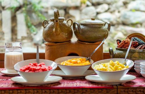 Ollantaytambo Hotel | Elegant Del Pilar Ollantaytambo: 5-Star Stay with Pool