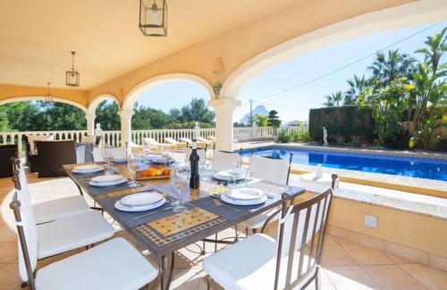 Calpe House | Unforgettable Del Pozo: Oceanfront Views & Private Pool