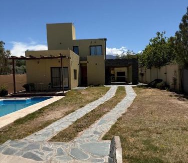 Las Heras House | Discover LJapartments Challao 1 with Pool & Kid-Friendly Fun