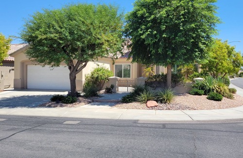 Desert Palms House | Guest Rated 9.8: Del Webb's Sun City Palm Desert Retreat