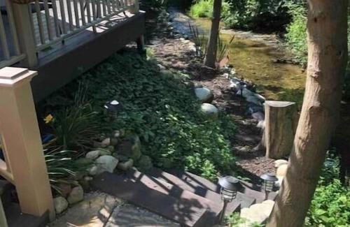 Delafield Apartment | Delafield Rivers Gateway Condo with Scenic Lake Views
