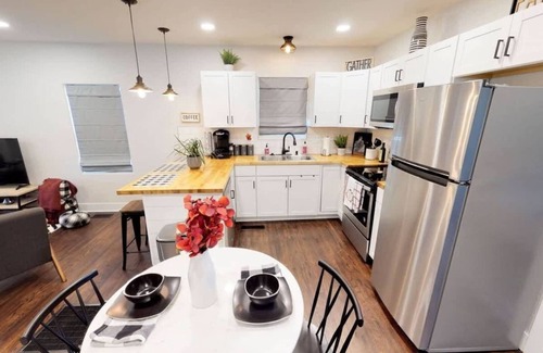 Wichita House | Delano Delight - Perfect for Pets & Family Near Downtown