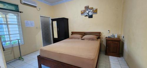 Bandanaira House | Relaxing Oceanfront Stay at Delfika 2 Guest House