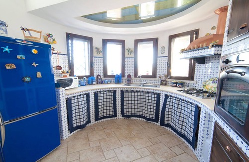 Castellammare del Golfo Villa | Idyllic Villetta with Oceanfront Views and Family Amenities