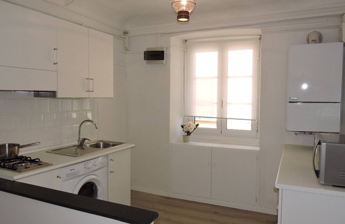 Santa Margherita Ligure Apartment | Charming Seafront Apartment with Pool and Ocean Views