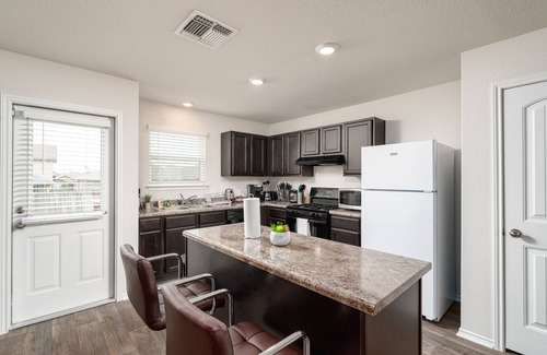 Converse House | Pet-Friendly 3 BD Retreat Near Randolph AFB & Downtown SA
