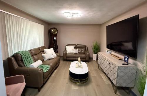 West Newton Apartment | Delightful 3 Bd Home with King size bed, hot tub, playground!