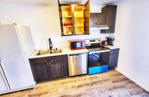Coulee City Resort | Ideal 3 Bedroom Cabin Retreat at Blue Lake - Guest Rated 10/10