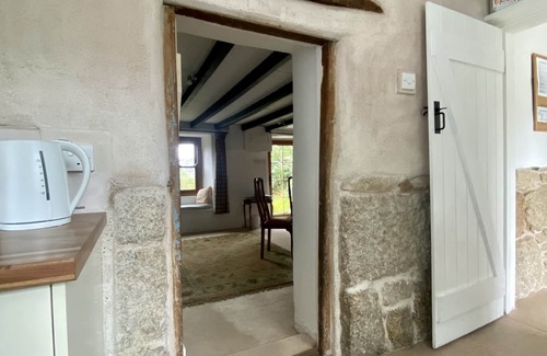 Crowlas Cottage | Historic Cottage with Ocean View and Pet-Friendly Options