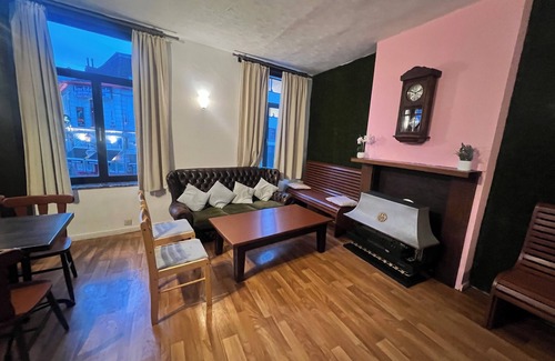 Kunstenkwartier Apartment | Delightful 4-bedroom apartment in Gent