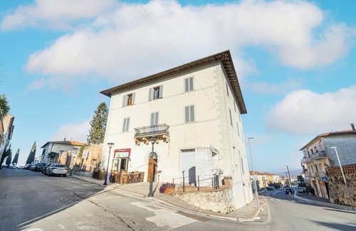 Rapolano Terme Apartment | Cozy Apartment in the Heart of Spa with Breakfast Included