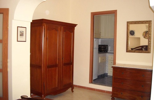 Caltanissetta Apartment | Charming City Center Apartment with Pool and Spa Access
