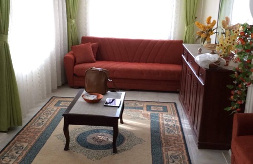 Camlık Mahallesi Apartment | Delightful Apartment sleeps 8 great location