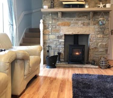 Rossnowlagh House | Inviting Beach Retreat with Family-Friendly Amenities