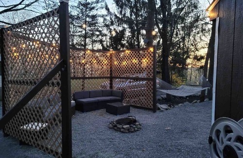Wantage Apartment | Inviting Camper at Oceanfront Campground with Great Amenities