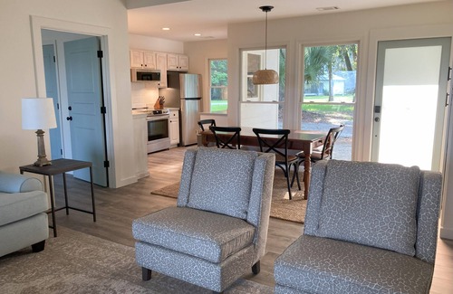 Knowles Island Plantation House | Idyllic Cottage on the River – Guest Rated 10/10!