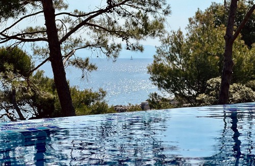 Cove Murtar Villa | Inviting Villa Hera in Mali Losinj with Infinity Pool & Views