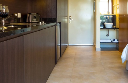 Palermo Apartment | Cozy Studio in Vibrant Palermo Hollywood with Spa & Kitchen