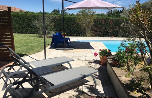 Grans Apartment | Top-Rated Studio with Pool & Ocean View Awaits You