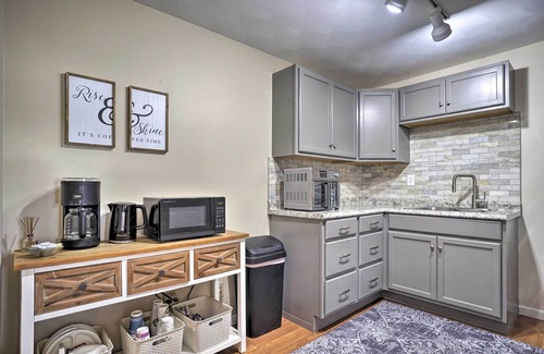 Tipp City Apartment | Inviting Tipp City Retreat with Covered Patio & Spa