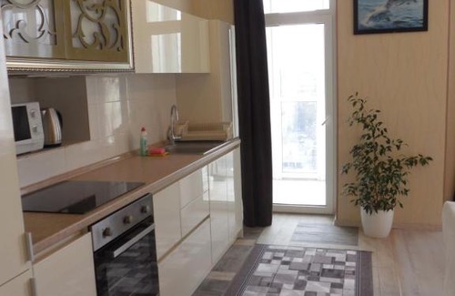 Dnipro Apartment | Child-Friendly Retreat at ДеЛюкс -2 on Литейной