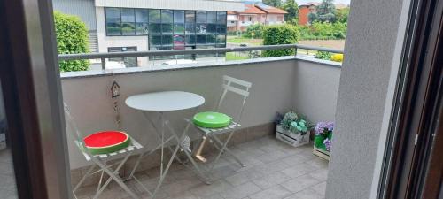 Luisago Apartment | Deliziosa Casa Mignon: Family-Friendly Getaway with Great Reviews
