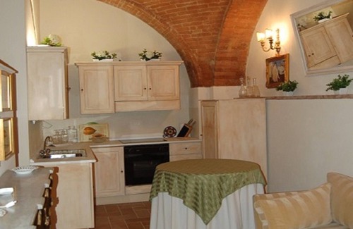 Buonconvento House | Cozy Studio in the Heart of Buonconvento - Family & Pet-Friendly