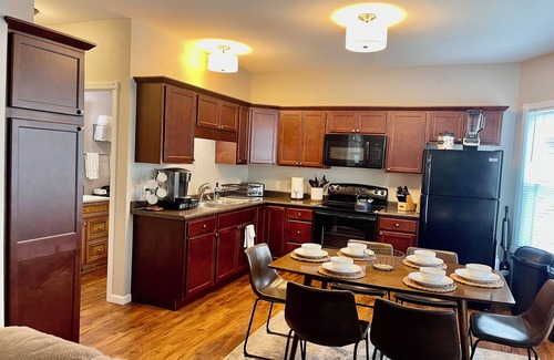 Wisconsin Dells House | Perfect Downtown Retreat with Patio, Grill & Fire Pit