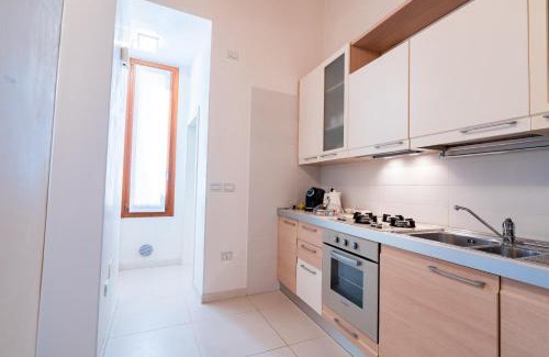Ferrara Historic Centre Apartment | Experience Delle Scienze 11: 4-Star Hotel with Breakfast