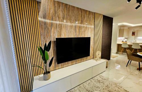 Qawra Apartment | Delmar Coastal Retreat