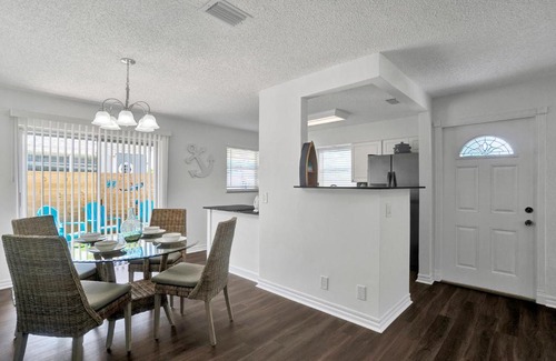 Delray Beach House | Family-Friendly Delray Beach Shark Tank with Pool & Kitchen