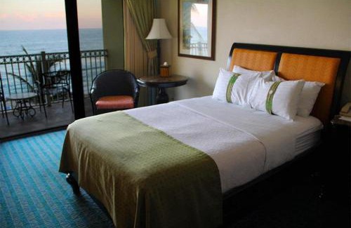 Highland Beach Hotel | Oceanfront Delray Sands Resort: Pet-Friendly Paradise Awaits