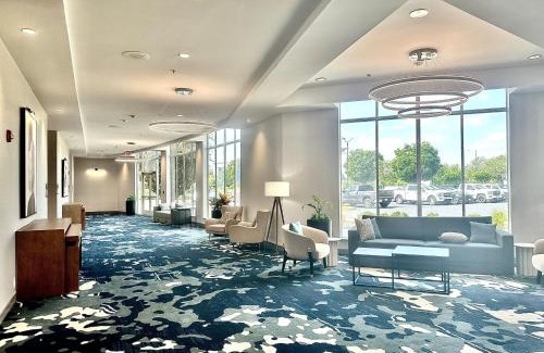 Colonial Heights Hotel | Discover Delta Hotels by Marriott Colonial Heights Today