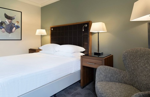 Alwalton Hotel | Discover Delta Hotels by Marriott Peterborough: 4-Star Retreat