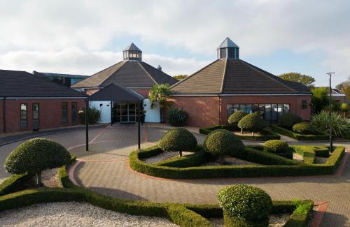 Waltham Abbey Hotel | Discover Delta Hotels by Marriott Waltham Abbey: Family-Friendly Retreat