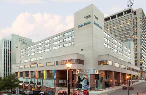 Saint John Hotel | Cozy Delta Hotels by Marriott Saint John with Ocean View
