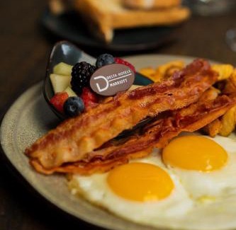 Sherbrooke Hotel | Discover Delta Hotels Sherbrooke with Family and Pet-Friendly Amenities
