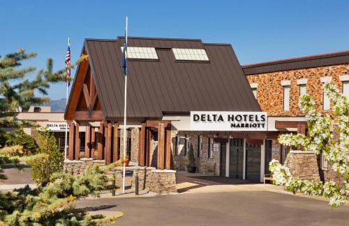 Helena Hotel | Experience Delta Hotels by Marriott Helena Colonial Today!