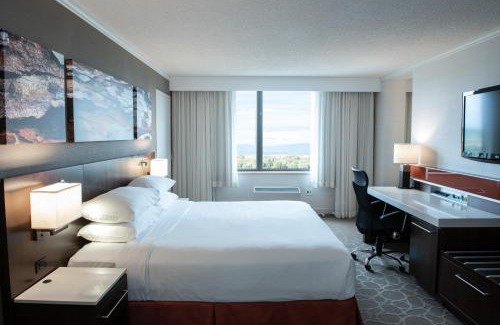 Jonquiere Hotel | Delightful Delta Hotels by Marriott Saguenay Conference Centre