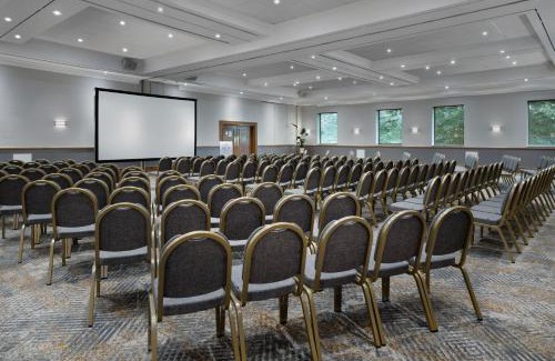 Swindon Hotel | Discover Delta Hotels by Marriott Swindon with Spa & Pool