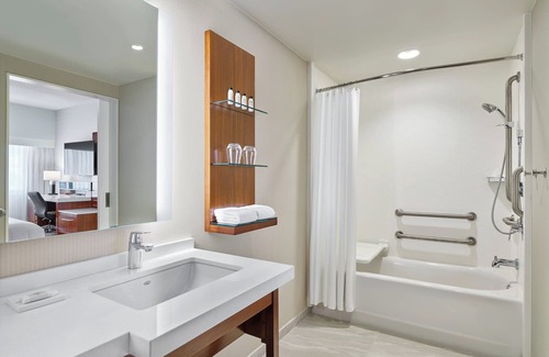 Ashland Hotel | Discover Delta Hotels by Marriott Ashland Downtown Today!
