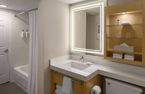 Village North Hotel | Eco-Friendly Delta Hotels by Marriott Whistler Village Suites