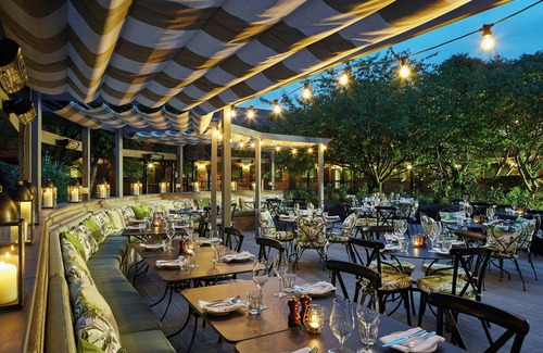 Trafford Hotel | Relaxing Delta Hotels Manchester Airport with Pool & Spa