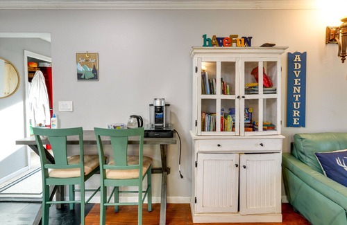 Delta Junction House | Delta Junction Retreat with Private Pool and Inviting Hot Tub